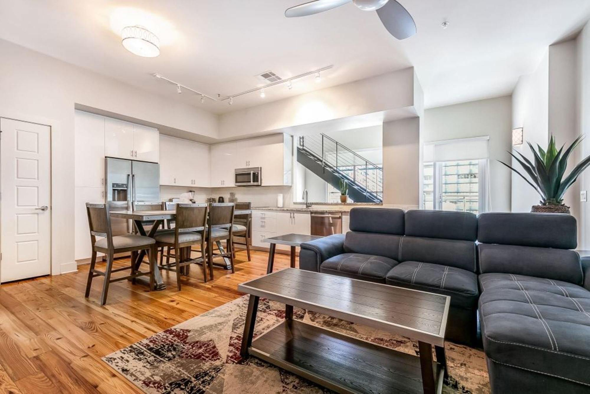 Upscale Condos And Penthouses Close To Canal And Bourbon St Nowy Orlean Zewnętrze zdjęcie
