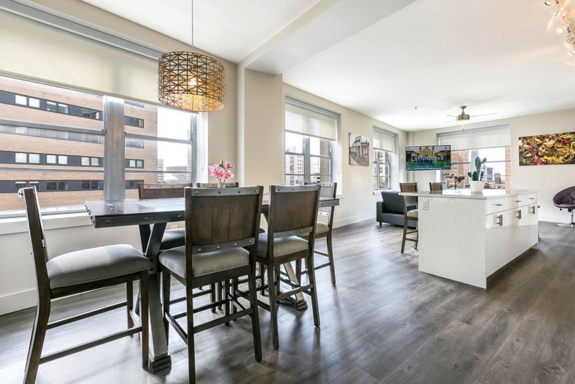Upscale Condos And Penthouses Close To Canal And Bourbon St Nowy Orlean Zewnętrze zdjęcie