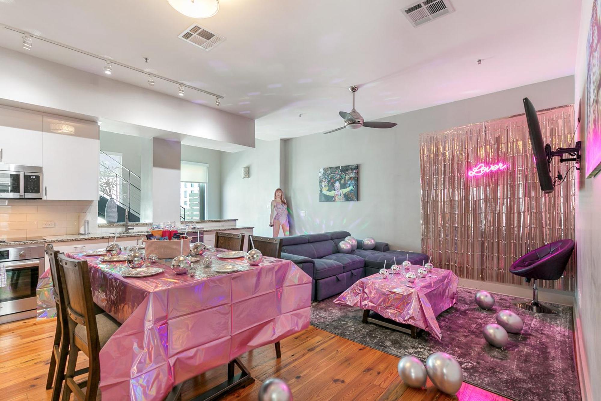 Upscale Condos And Penthouses Close To Canal And Bourbon St Nowy Orlean Zewnętrze zdjęcie
